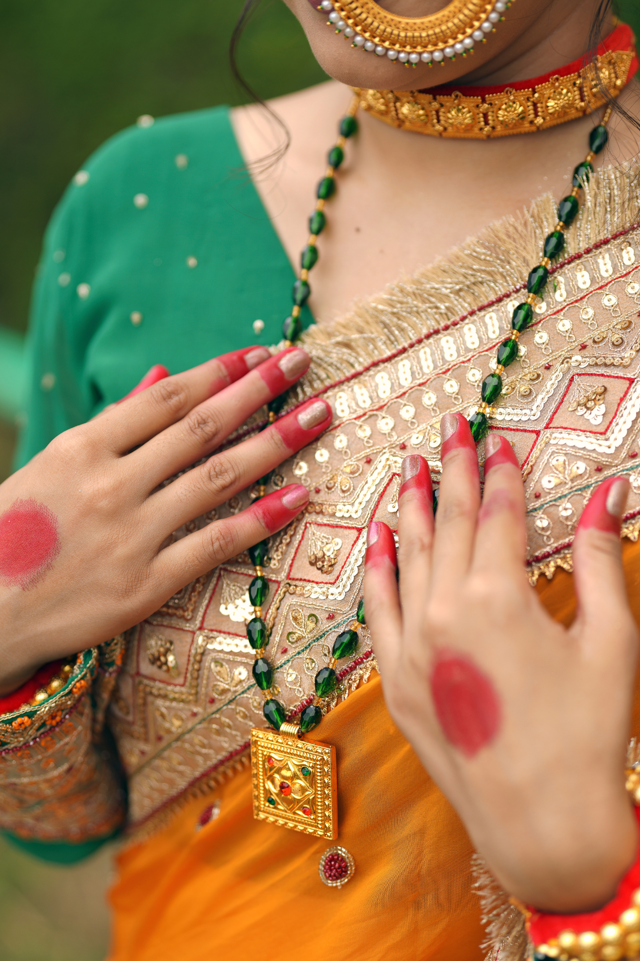 “Pichora Phool” (पिचोरा फूल)